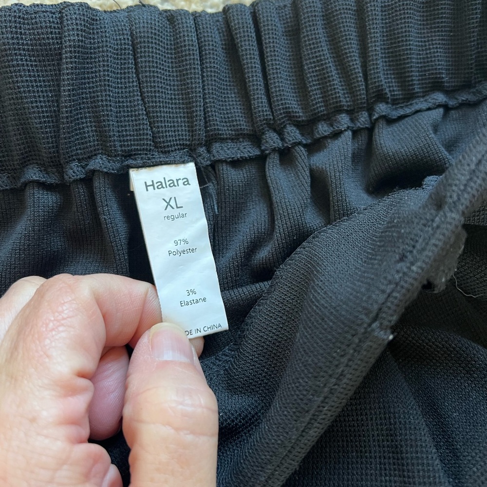 HALARA Charcoal Elastic Waist Shorts